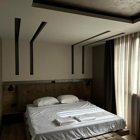 Zet Apartments - Bedroom & Bathroom بريشتاين المظهر الخارجي الصورة