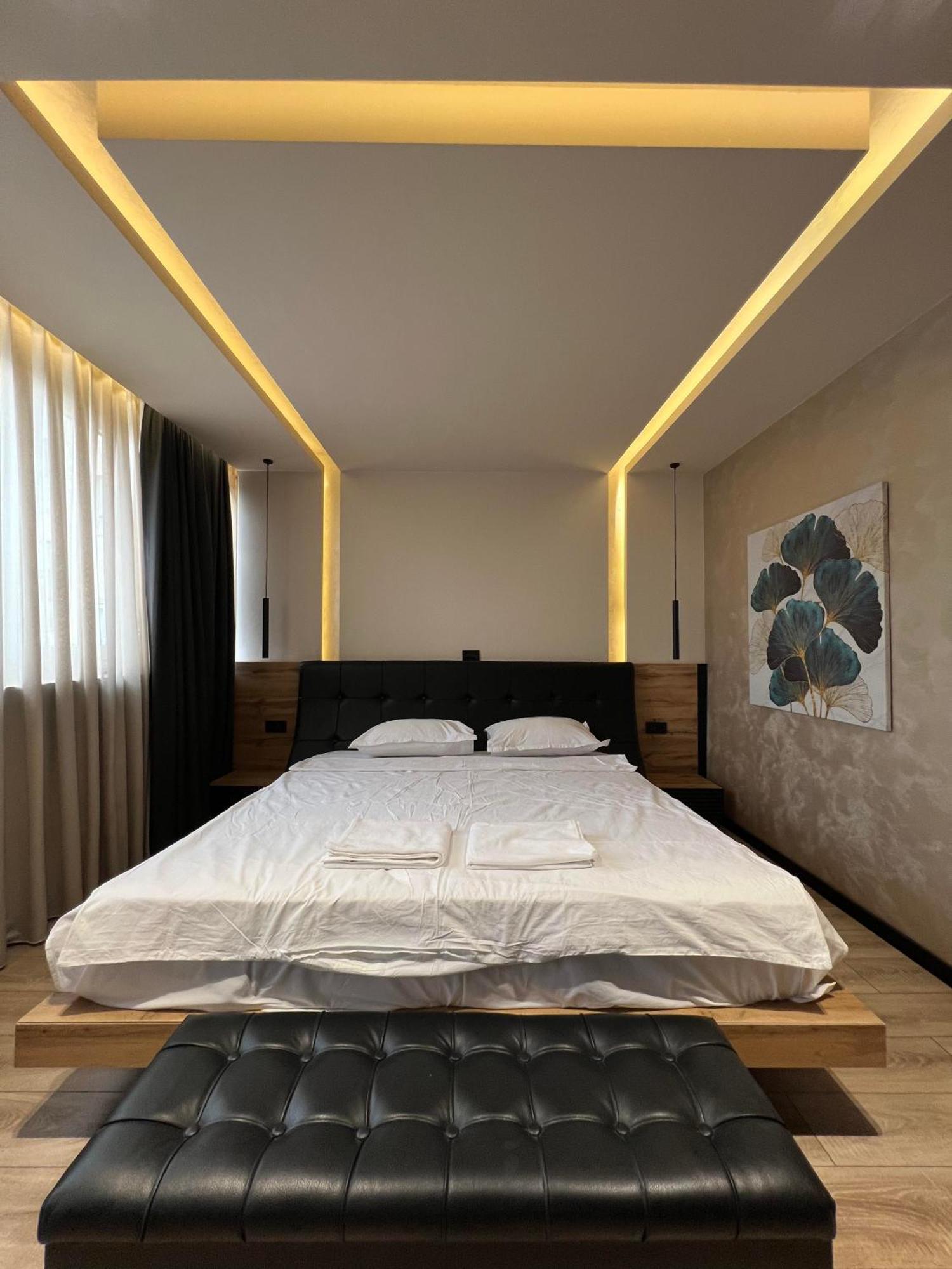 Zet Apartments - Bedroom & Bathroom بريشتاين المظهر الخارجي الصورة
