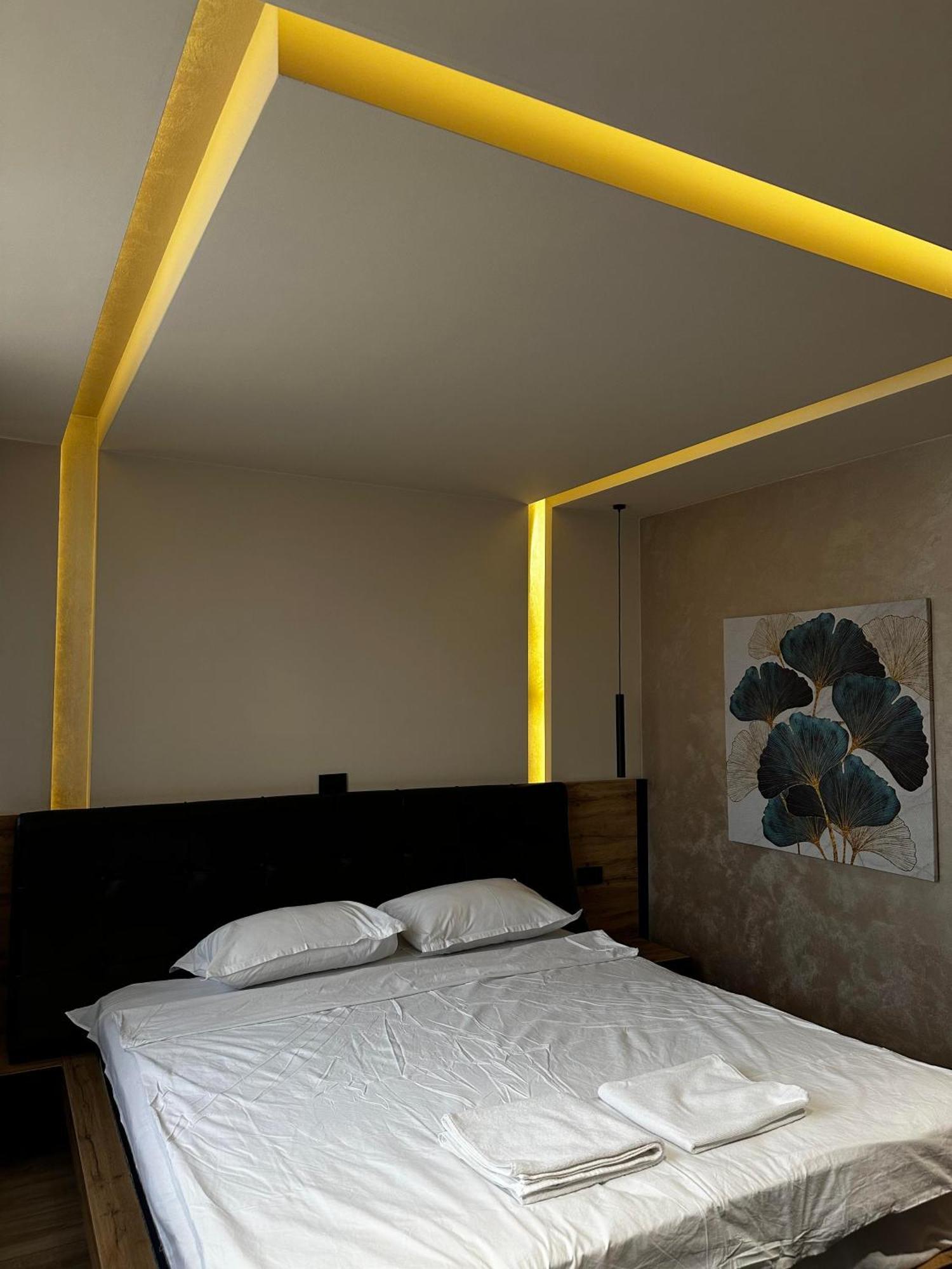 Zet Apartments - Bedroom & Bathroom بريشتاين المظهر الخارجي الصورة