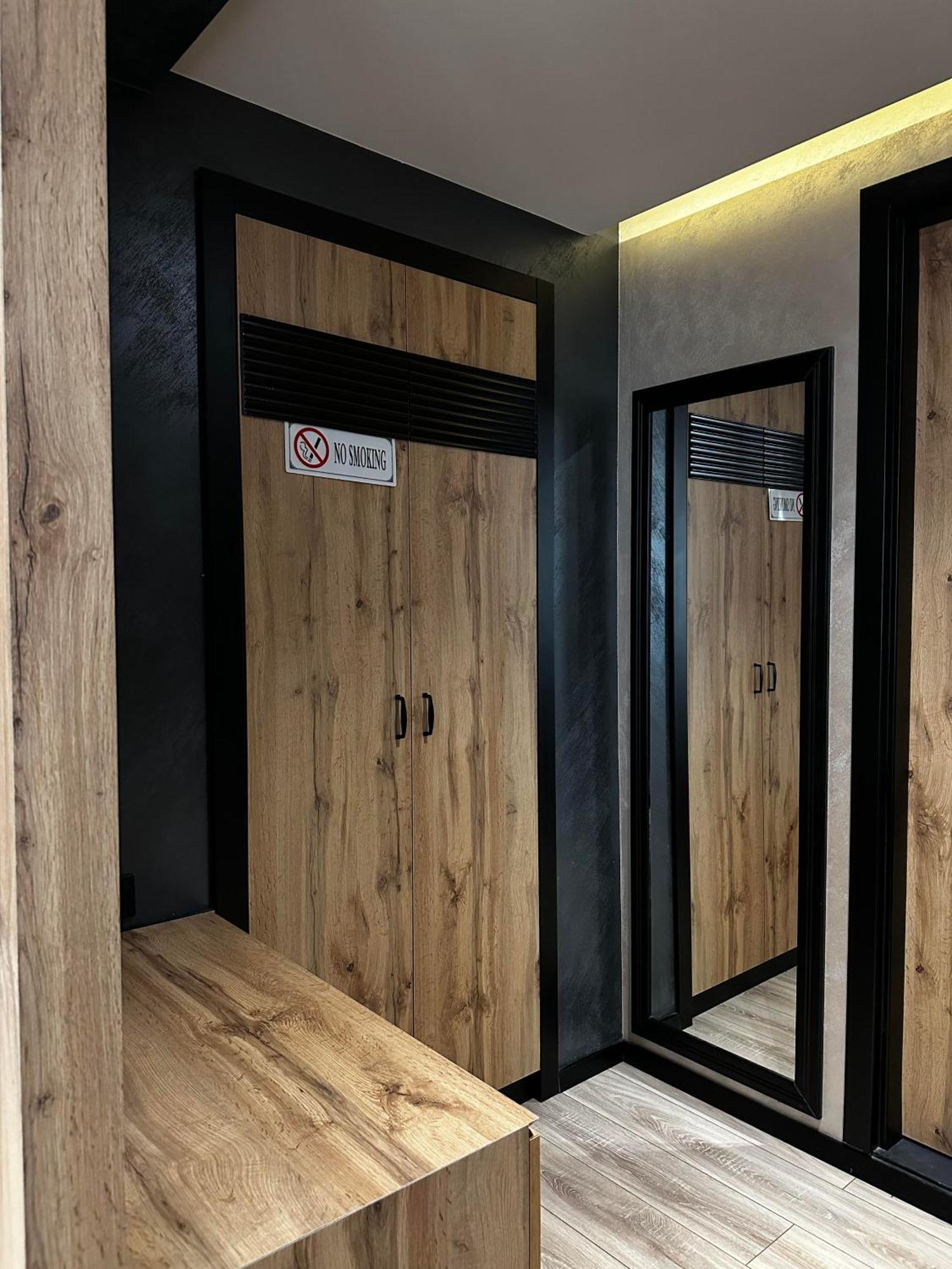 Zet Apartments - Bedroom & Bathroom بريشتاين المظهر الخارجي الصورة