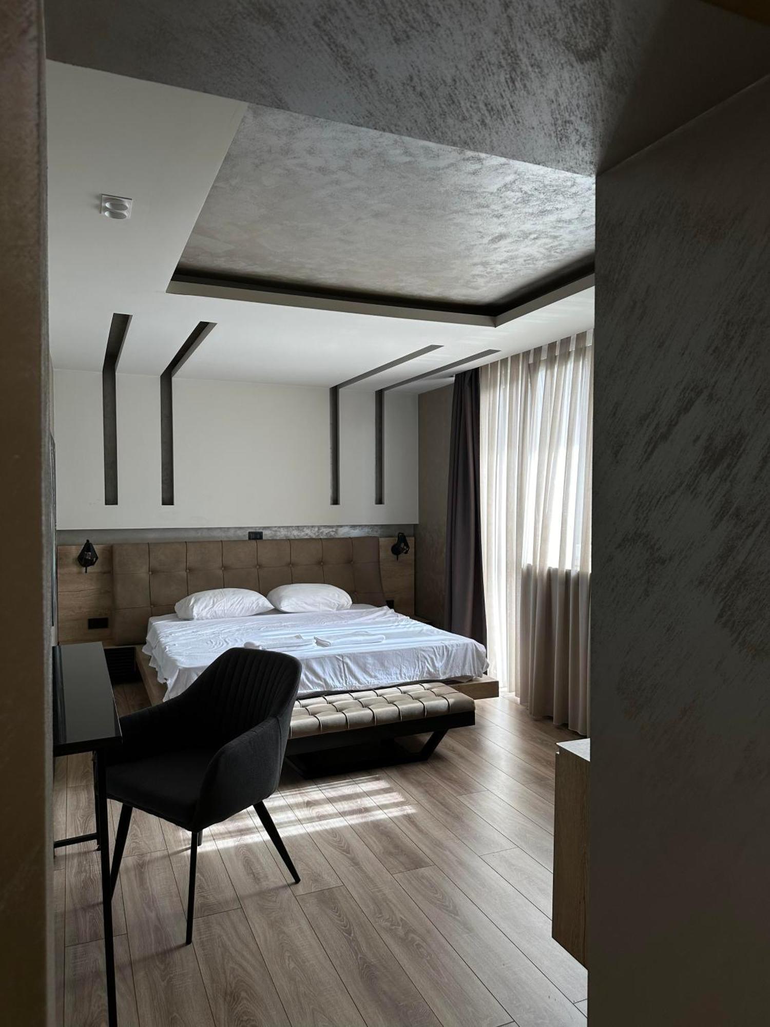 Zet Apartments - Bedroom & Bathroom بريشتاين المظهر الخارجي الصورة
